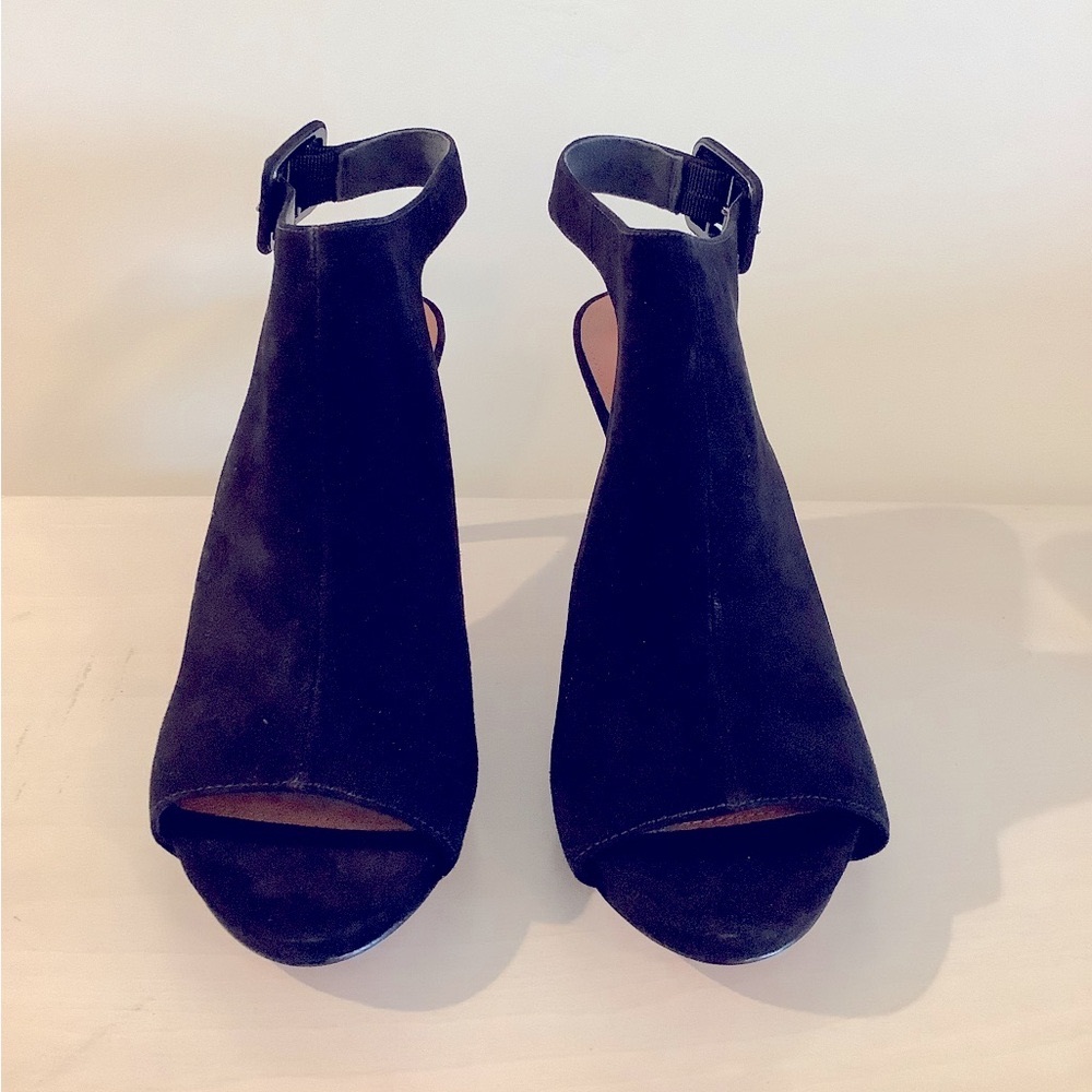 Via Spiga Black Suede Slingback Heels - Picture 2 of 6
